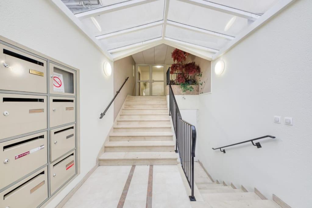 Studio Vue Direct Sur Le Port De Cergy, Parking Prive Gratuit المظهر الخارجي الصورة